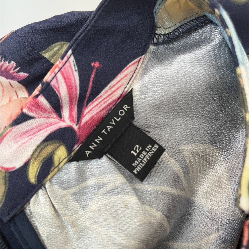 ANN TAYLOR Floral Print Maxi Dress, Size 12, BEAUTIFUL COLOURS, Fall Wedding - Picture 9 of 12